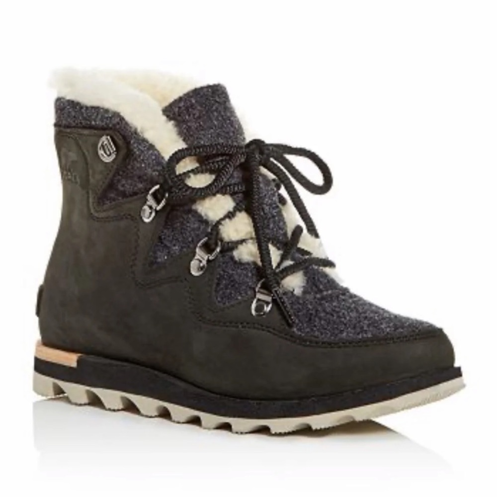 Sorel Alpine Holiday Boots